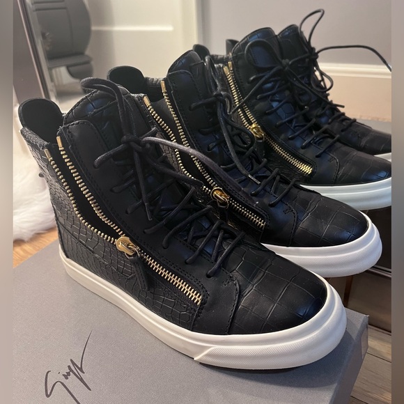 Giuseppe Zanotti Faux Crocodile High Top Sneakers - Picture 1 of 12